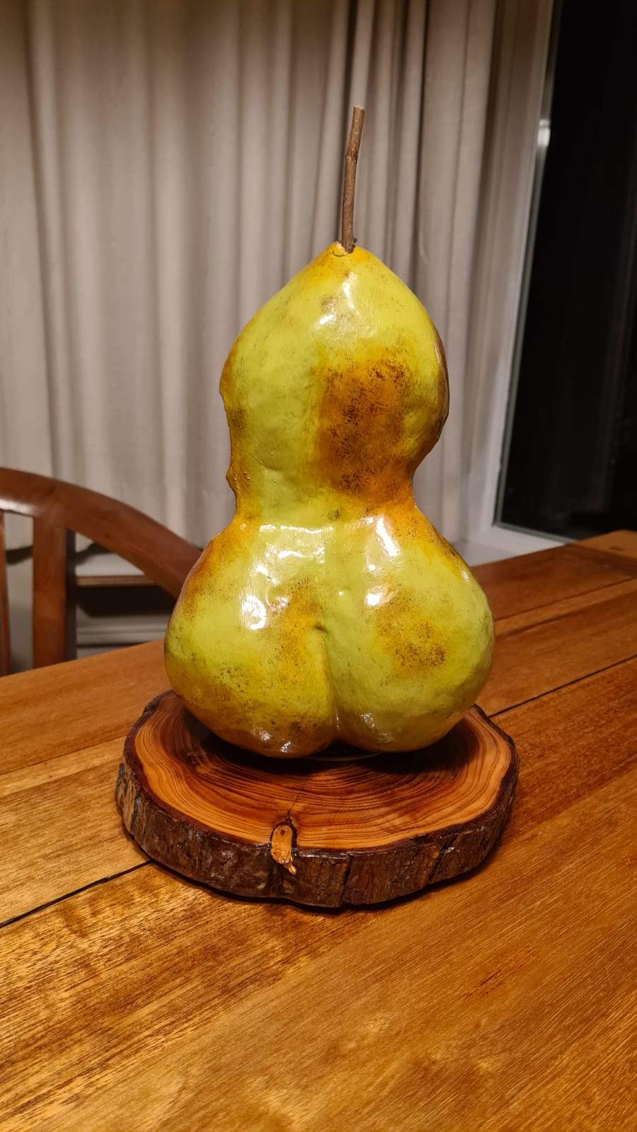 beeld van peer vrouwenlichaam